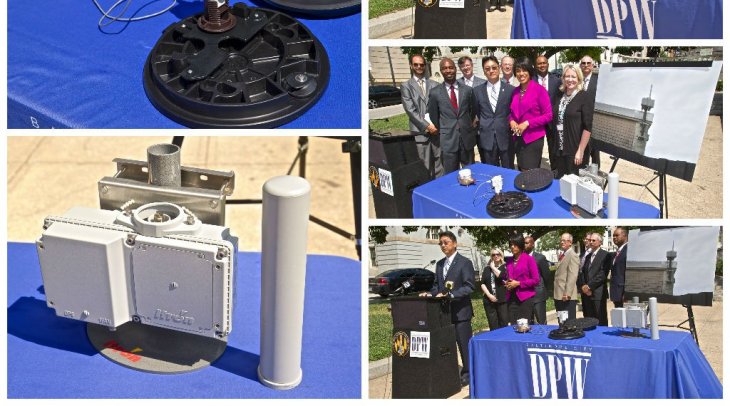 Mayor Rawlings-Blake and DPW Director Rudy Chow demonstrate BaltiMeter smart water meters